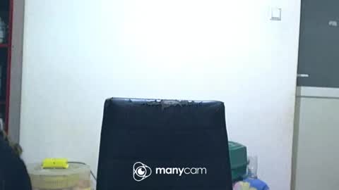 scarlett_queen01 online show from 03-06-25, 03:13