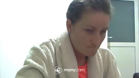 scarlett_queen01 online show from 09-28-25, 02:50