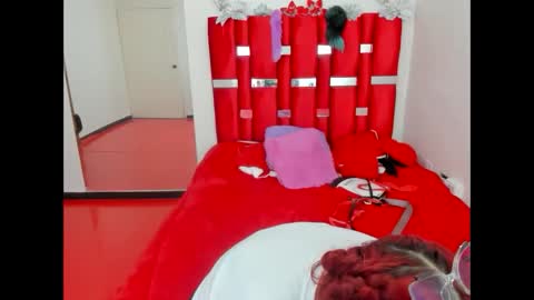 scarlett_red_11 online show from 05-07-26, 03:23