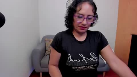 Snapshot of scarlett_sax chatting on 07-10-26, 10:45 Scarlett sax online show from 07-10-26, 10:45