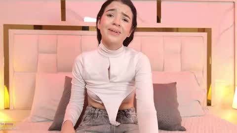 scarlett_sm online show from 10-04-25, 07:23