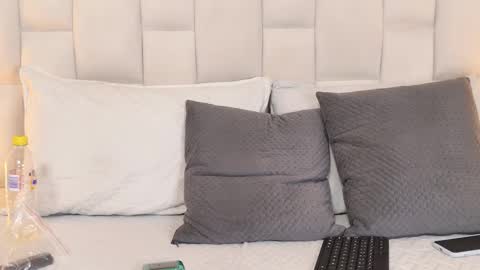 scarlett_sm online show from 10-16-25, 07:48