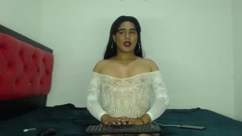 Snapshot of scarlett_tomsomp chatting on 01-30-25, 04:27 scarlett online show from 01-30-25, 04:27