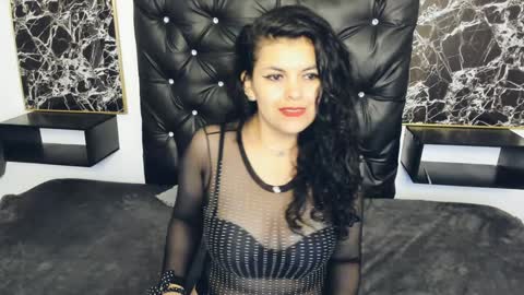 Scarlett online show from 12-19-24, 02:46