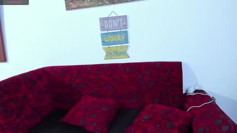 Daniela Camacho  online show from 01-18-25, 09:24