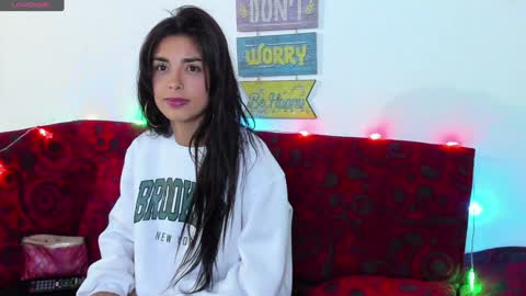 Daniela Camacho  online show from 01-22-25, 10:07