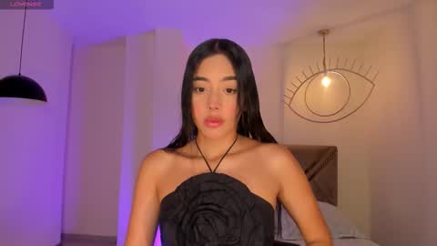 Snapshot of scarlettblaze1 chatting on 02-17-26, 12:01 Sacrlett Blaze online show from 02-17-26, 12:01