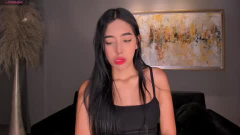 Snapshot of scarlettblaze1 chatting on 03-19-26, 11:47 Sacrlett Blaze online show from 03-19-26, 11:47