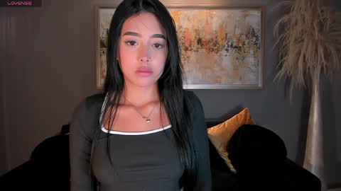 Snapshot of scarlettblaze1 chatting on 04-30-26, 12:00 Sacrlett Blaze online show from 04-30-26, 12:00
