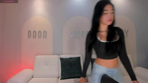 Snapshot of scarlettblaze1 chatting on 05-06-26, 11:59 Sacrlett Blaze online show from 05-06-26, 11:59