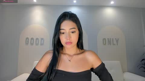 Snapshot of scarlettblaze1 chatting on 05-07-26, 11:59 Sacrlett Blaze online show from 05-07-26, 11:59