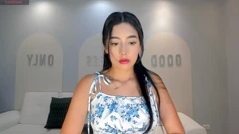 Snapshot of scarlettblaze1 chatting on 05-08-26, 11:59 Sacrlett Blaze online show from 05-08-26, 11:59