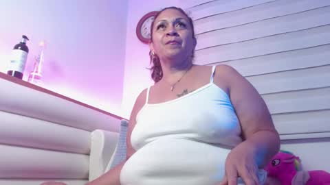 Snapshot of scarlettbooty chatting on 03-14-26, 08:20 scarlettbooty online show from 03-14-26, 08:20