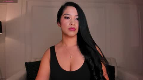 Snapshot of scarlettboss_ chatting on 09-17-25, 11:12 Scarlett online show from 09-17-25, 11:12