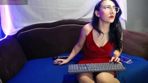 Scarlette online show from 12-31-24, 04:06