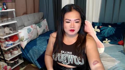 Snapshot of scarlette_adisson_69 chatting on 01-23-25, 10:11 scarlette online show from 01-23-25, 10:11