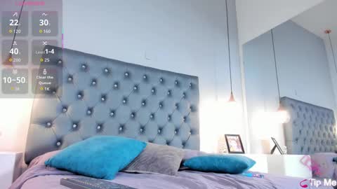 Scarlett online show from 10-31-25, 12:06