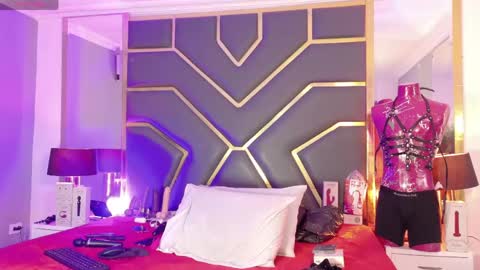 Scarlett Hot online show from 05-11-26, 12:00