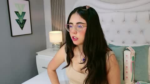 Scarlett Petrova online show from 05-09-26, 11:26