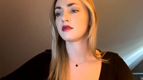 ScarlettxBlonde online show from 05-05-26, 06:32