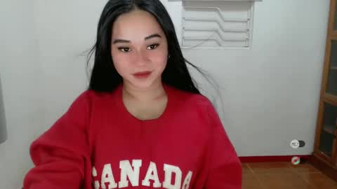 Snapshot of scarletvamp chatting on 01-12-25, 06:38 scarletvamp online show from 01-12-25, 06:38