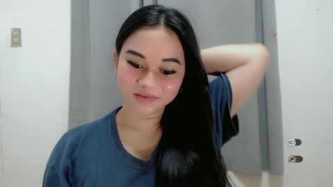 Snapshot of scarletvamp chatting on 02-03-25, 06:39 scarletvamp online show from 02-03-25, 06:39