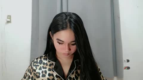 Snapshot of scarletvamp chatting on 02-04-25, 03:26 scarletvamp online show from 02-04-25, 03:26