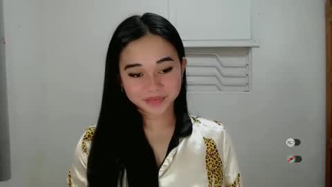 Snapshot of scarletvamp chatting on 02-06-25, 06:56 scarletvamp online show from 02-06-25, 06:56