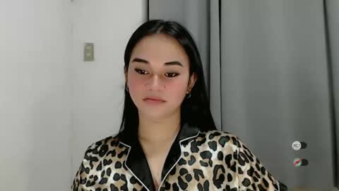 Snapshot of scarletvamp chatting on 02-12-25, 07:35 scarletvamp online show from 02-12-25, 07:35