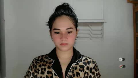 Snapshot of scarletvamp chatting on 02-18-25, 05:21 scarletvamp online show from 02-18-25, 05:21