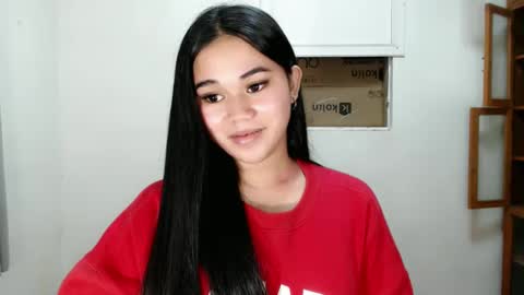 Snapshot of scarletvamp chatting on 02-24-25, 05:31 scarletvamp online show from 02-24-25, 05:31