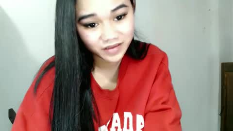 Snapshot of scarletvamp chatting on 02-26-25, 05:42 scarletvamp online show from 02-26-25, 05:42