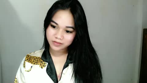Snapshot of scarletvamp chatting on 02-27-25, 11:31 scarletvamp online show from 02-27-25, 11:31