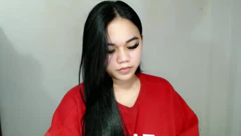 Snapshot of scarletvamp chatting on 03-11-25, 12:39 scarletvamp online show from 03-11-25, 12:39