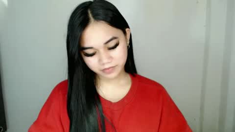 Snapshot of scarletvamp chatting on 03-12-25, 08:30 scarletvamp online show from 03-12-25, 08:30