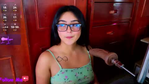 scarllet online show from 10-20-25, 12:05