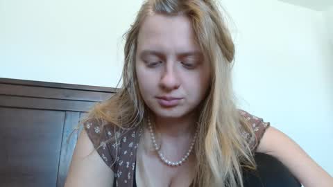 Snapshot of scartit chatting on 12-30-24, 08:58 ScarTit Bernhard online show from 12-30-24, 08:58