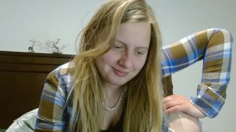 Snapshot of scartit chatting on 02-03-25, 03:20 ScarTit Bernhard online show from 02-03-25, 03:20
