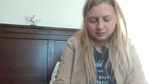 Snapshot of scartit chatting on 02-21-25, 03:32 ScarTit Bernhard online show from 02-21-25, 03:32