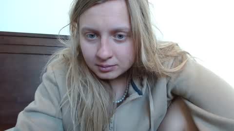 Snapshot of scartit chatting on 03-02-25, 10:16 ScarTit Bernhard online show from 03-02-25, 10:16