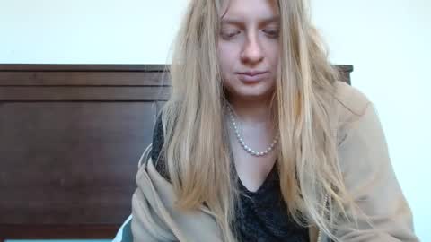 Snapshot of scartit chatting on 03-08-25, 07:42 ScarTit Bernhard online show from 03-08-25, 07:42