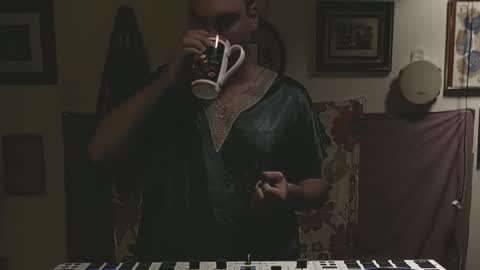 Snapshot of sch00lgirlass chatting on 10-25-25, 11:10 sch00lgirlass online show from 10-25-25, 11:10