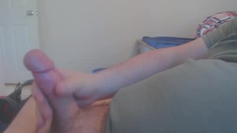 Snapshot of schnewt90 chatting on 09-17-25, 08:43 schnewt90 online show from 09-17-25, 08:43