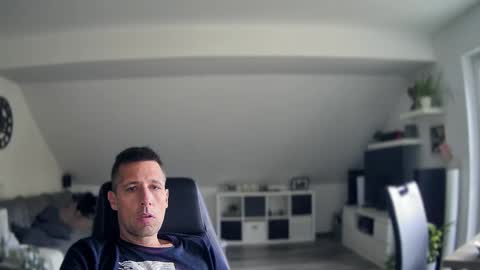 Dildomen online show from 10-08-25, 07:39