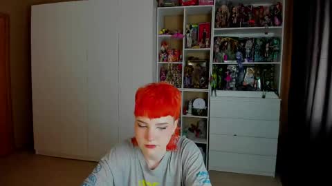 Rina online show from 06-05-26, 07:36