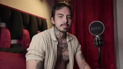 Alejandro help me to reach 200 thumps up online show from 06-02-26, 04:47