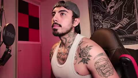 Alejandro help me to reach 200 thumps up online show from 06-12-26, 10:03