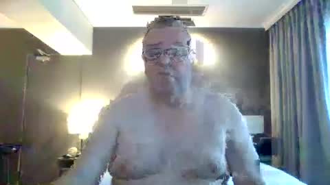 Scoobs online show from 05-19-26, 08:42