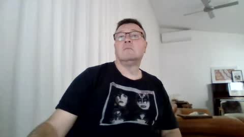 Scoobs online show from 07-26-26, 03:36