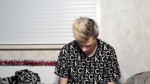 Snapshot of scorpion_250 chatting on 01-08-25, 10:06 Scorpion 250 online show from 01-08-25, 10:06